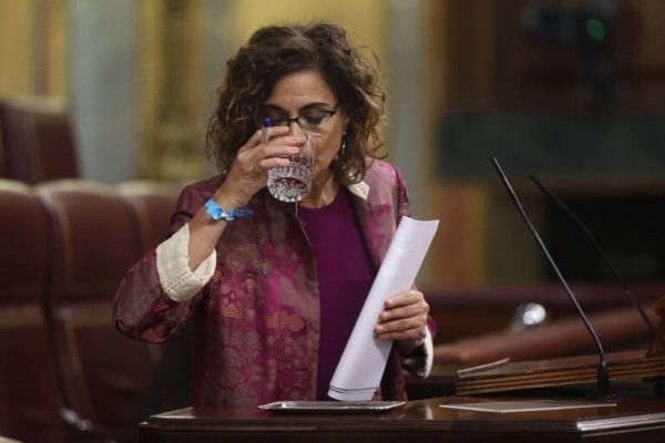Un mes de la batalla fiscal que acabó con algunas rebajas y un nuevo impuesto
