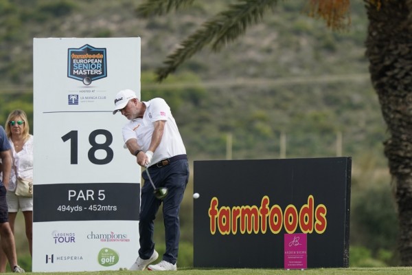 El escocés Paul Lawrie gana el torneo Farmfoods European Senior Masters en La Manga 