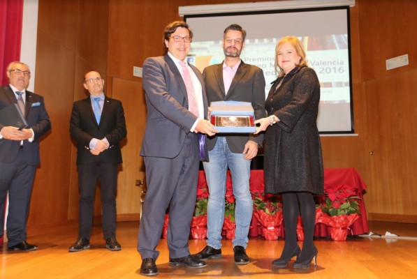 'Ateneo Valencia Social Civil 2016' premia la trayectoria europeísta de

Juan Manuel Revuelta