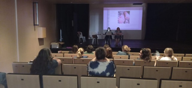 Oropesa del Mar forma a profesionales para la detección
de casos de violencia de género
