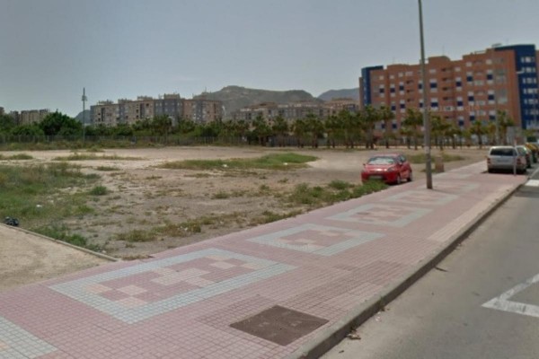 El arquitecto Jiménez González, de Leukos Arquitectura, diseñará la nueva Escuela Infantil del Parque de la Rosa