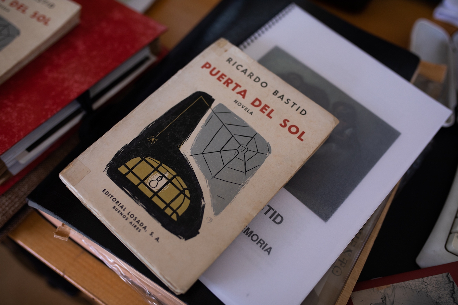 La edición original de 'Puerta del Sol', en casa de Milde Tomás. Foto: ESTRELLA JOVER - 