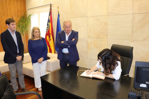 El alcalde de Mutxamel propone a Igualdad ceder el centro de día de Ravel para abrir tras once años