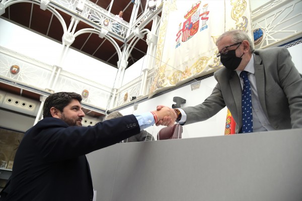 De ranas, golfos, celosos y sinvergüenzas