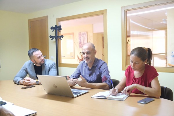 PSOE y Compromís reclaman la creación de un Plan Municipal de Salud Mental de Alicante