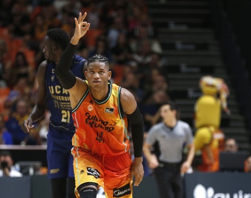 McFadden dinamita la mejoría del Valencia Basket