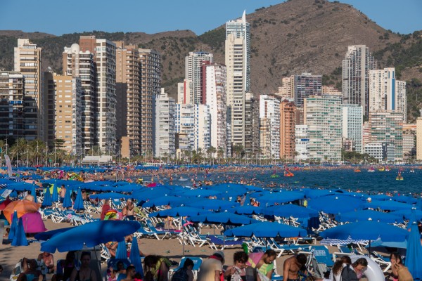 Hoteles o apartamentos turísticos: ¿qué tipo de alojamiento sale mejor de la crisis de la covid?