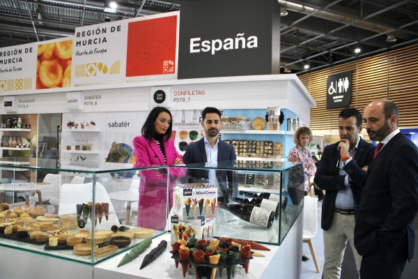 La Comunidad quiere aumentar un 25% las exportaciones a Francia, primer cliente de la Región en el mundo