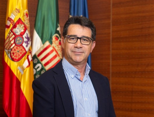 Pachi Pascual consuma su regreso al PP y será candidato a la Alcaldía de San Vicente en 2023