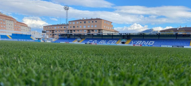 Inquietud entre los aficionados y pequeños accionistas del Alcoyano