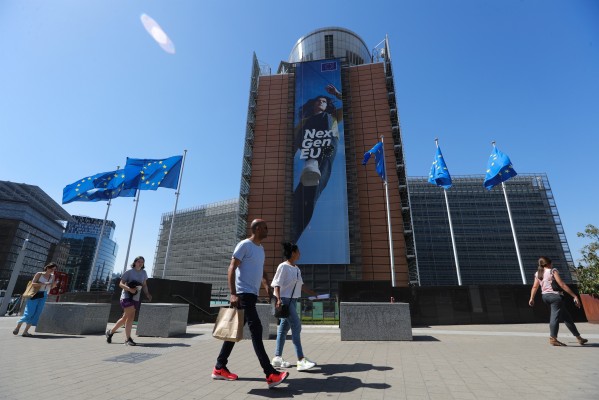 Bruselas niega la congelación de fondos a España: 