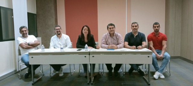 Carmen Riansares sucede a Juan de Dios Martínez y es la primera mujer que preside la APDRM 