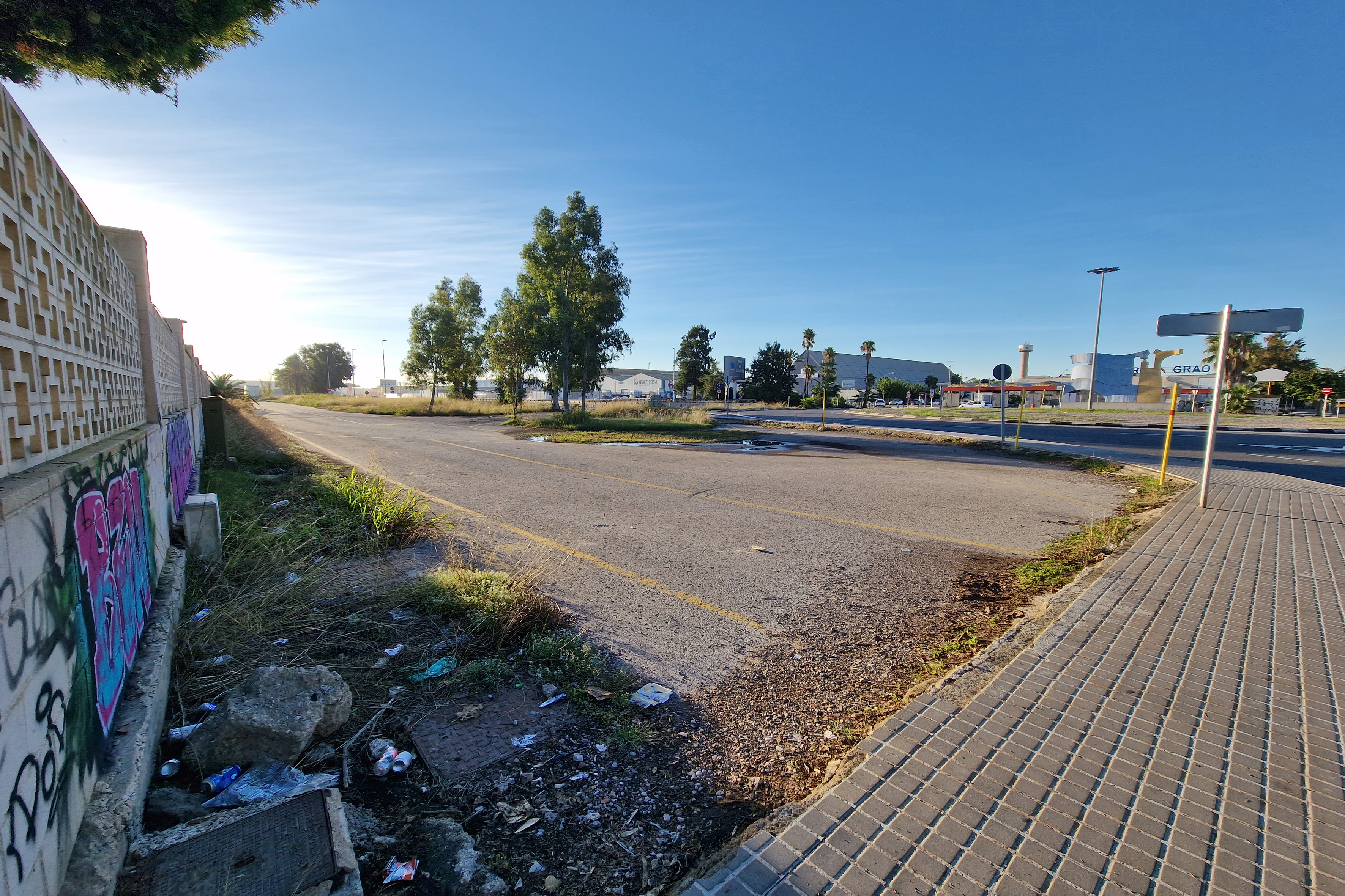 El puerto busca ingresos extra: vende por 800.000 € un solar junto al vial de acceso y el Impala
