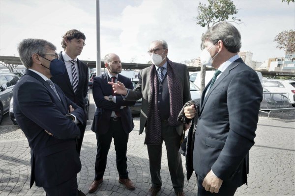 El azulejo insiste con el Gobierno y alerta: hay 7.000 trabajadores en ERTE que pueden ir a la calle