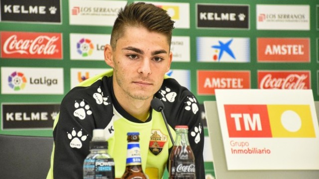 
Liberto afirma que cada vez se siente más importante en el Elche
