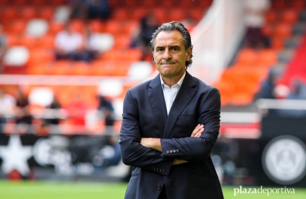 Prandelli com animal de companyia