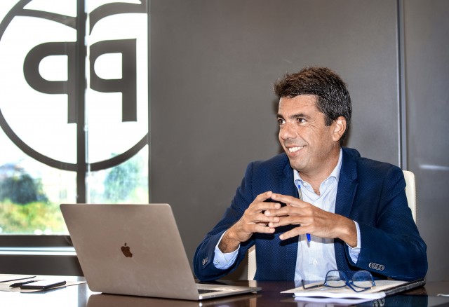 Mazón acusa a Puig de volver de Madrid 