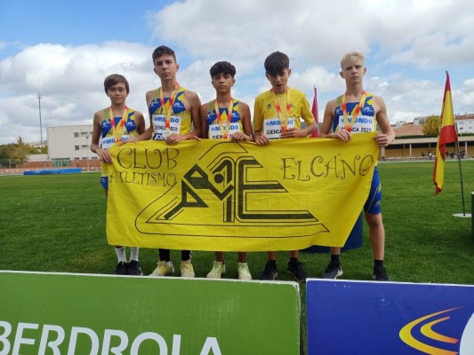 El relevo de 5x80 de Elcano logra la plata nacional sub-14 y Lucas López el bronce individual 