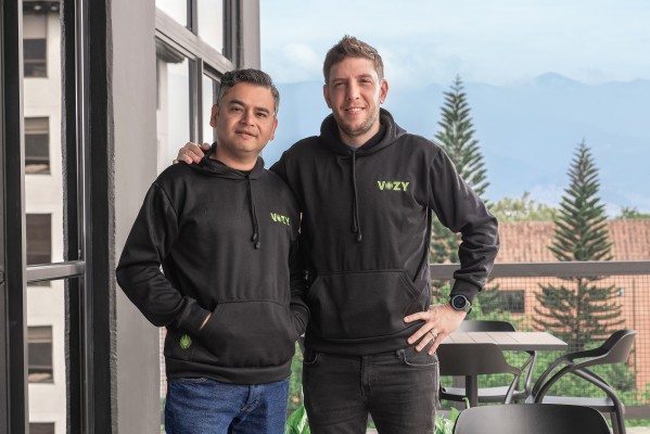 GoHub Ventures lidera la ronda de 5 millones de Vozy, la IA conversacional líder en Latinoamérica