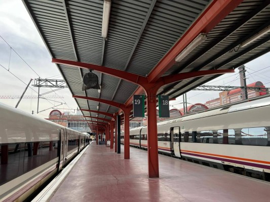 Alicante encarga a la UA un estudio de perjuicios y oportunidades de la parada del AVE en Chamartín