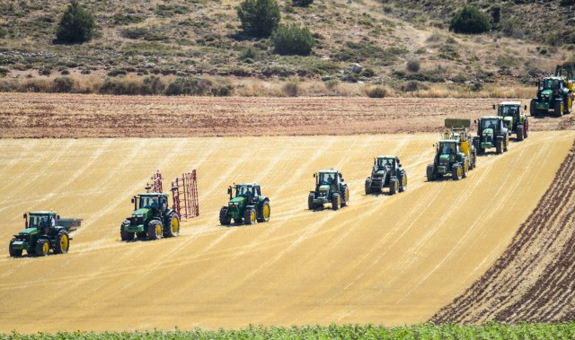 El Gobierno distribuirá 135,4 millones entre las CCAA para programas agrícolas y ganaderos