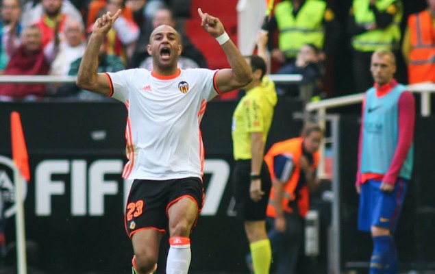 Abdennour también quiere quedarse en el Valencia hasta final de temporada