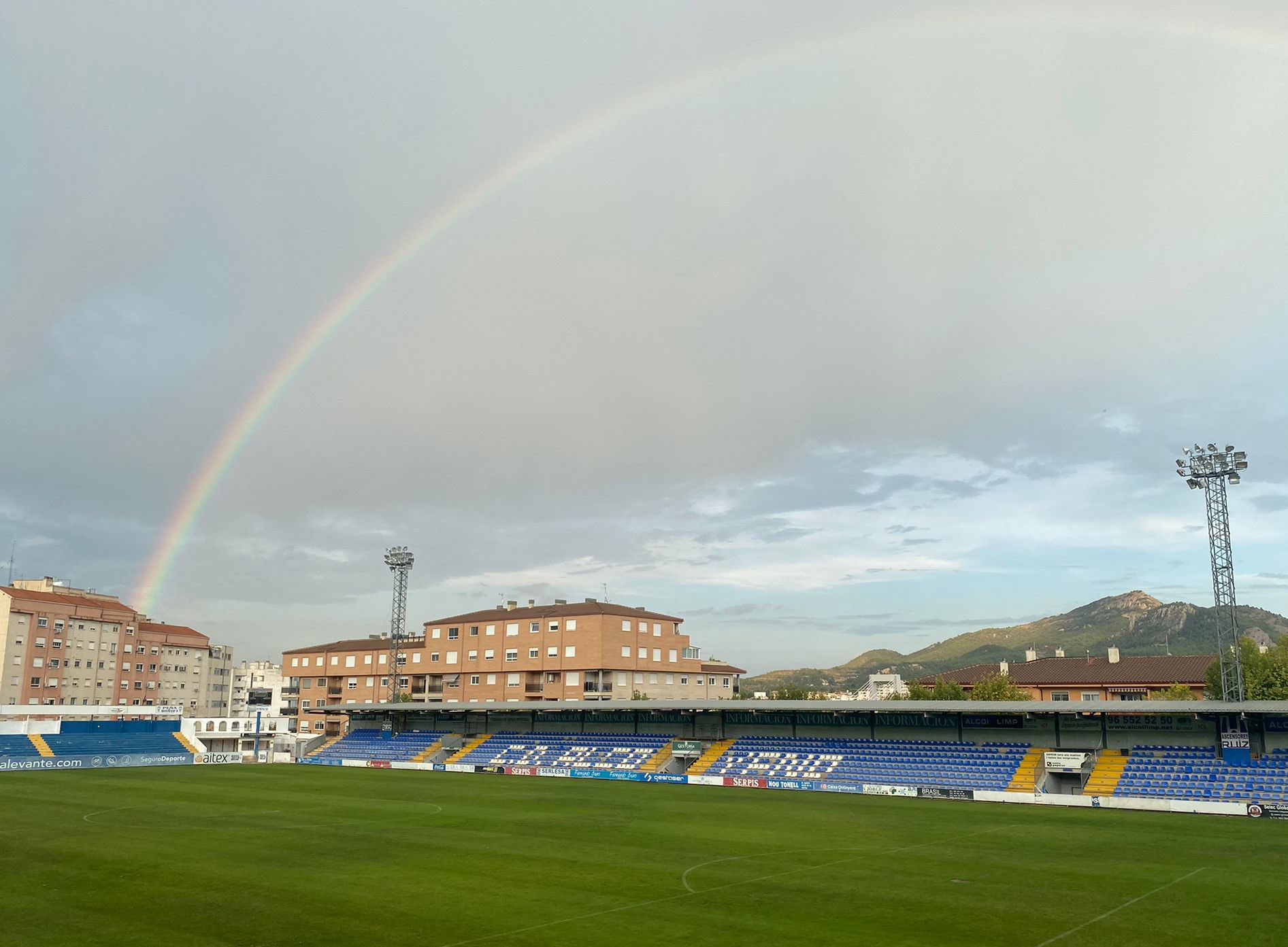 À Punt ofrecerá al menos cuatro partidos de 1ª Federación, el primero el Alcoyano-Castellón
