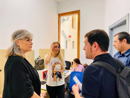 Castelló triplica la atención inmediata a través del 010 y rebaja el tiempo de espera a la ciudadanía