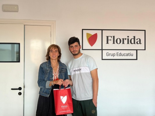 Iván De Fez, alumno del IES Cid Campeador de Valencia, ganador de la XIV Edición de Brokermanía