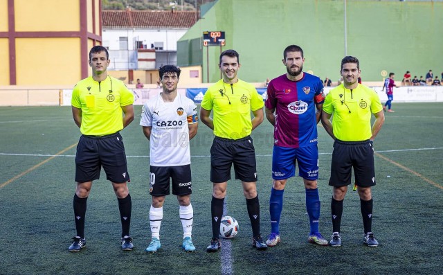 El VCF Mestalla cae ante la UD Alzira