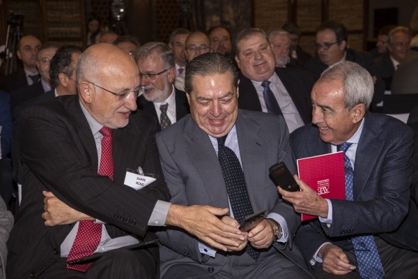 Boluda exige que el AVE circule entre Murcia y Barcelona antes de terminar 2017