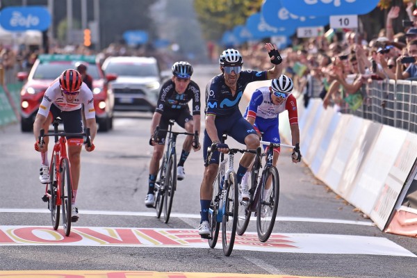Valverde se despide con un meritorio sexto en el Giro de Lombardía que gana Pogacar