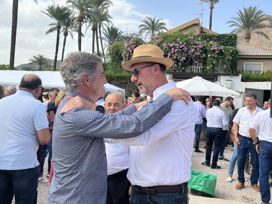 Bascuñana y Vegara escenifican la unidad del PP: 