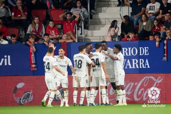 Ganar fuera de casa permite soñar al Valencia CF