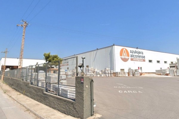 Segunda caída en el sector cerámico: Pamesa cierra su vecina Azulejera Alcorense