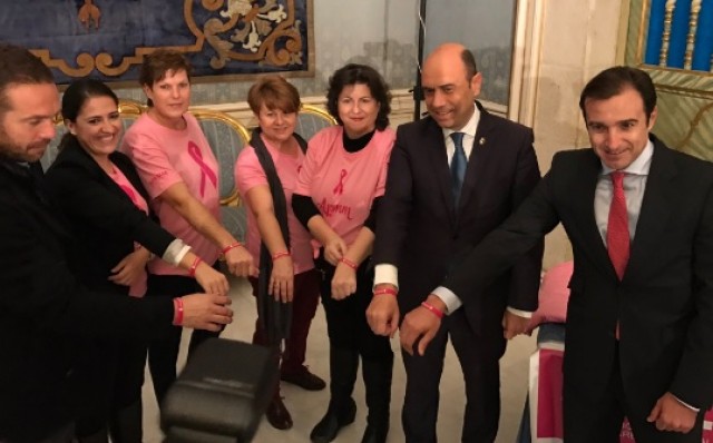 El Hércules se suma a la ola de solidaridad con la APAMM
