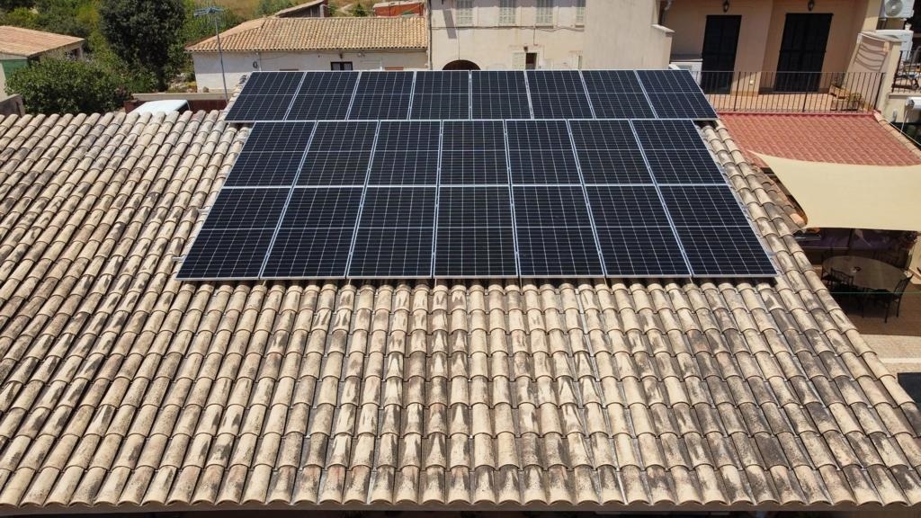 Las instalaciones de autoconsumo solar ahorrarán 180 millones de euros en la factura
