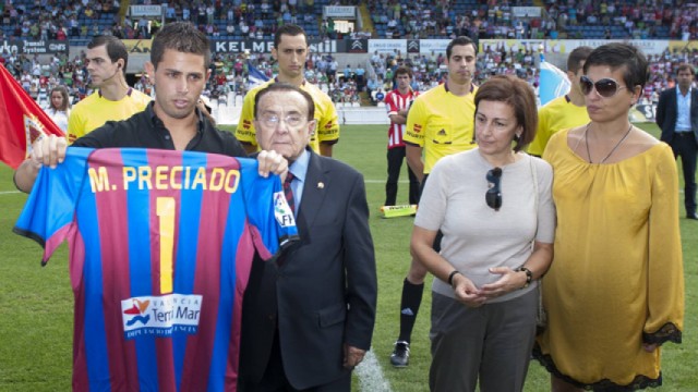 Levante y Racing se ven las caras por primera vez desde el adiós de Preciado
