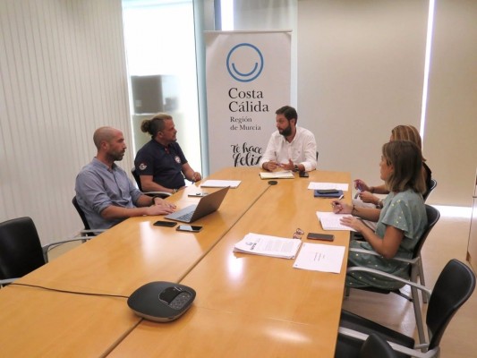 El buceo regional quiere ser la punta de lanza de la desestacionalización de la mano de Turismo