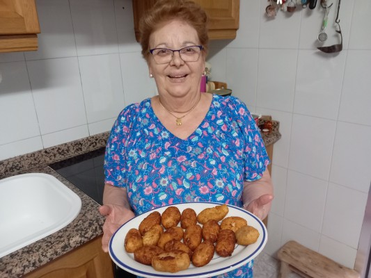 La tía Tere, la mujer que cocina de todo
