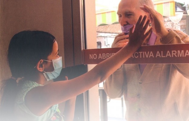 El Gil-Albert reúne las imágenes más impactantes de la pandemia en su nueva publicación

