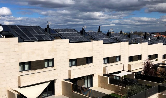 Iberdrola posibilita la conexión a la red de 3.000 instalaciones de autoconsumo en Castellón