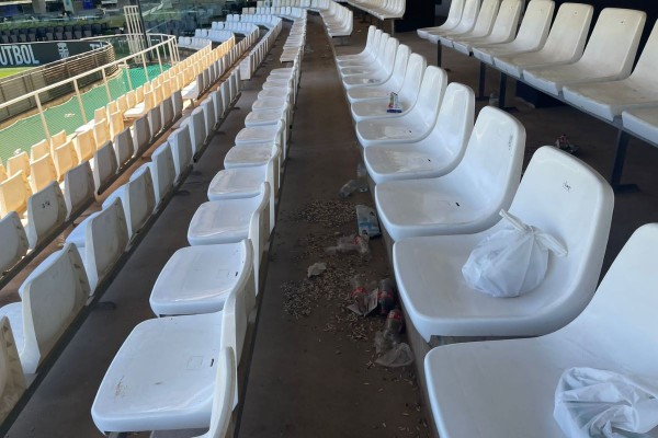 Deportes echa a Matersa del contrato de limpieza del Cartagonova y del Palacio tras las reiteradas quejas por la suciedad en las instalaciones