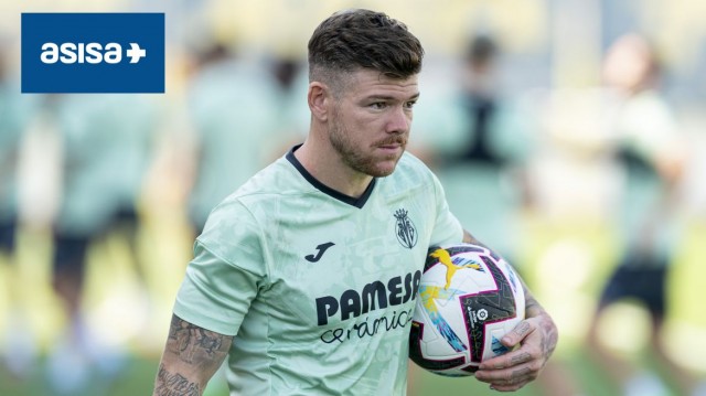 Alberto Moreno recibe el alta médica tras superar sus problemas en la rodilla derecha