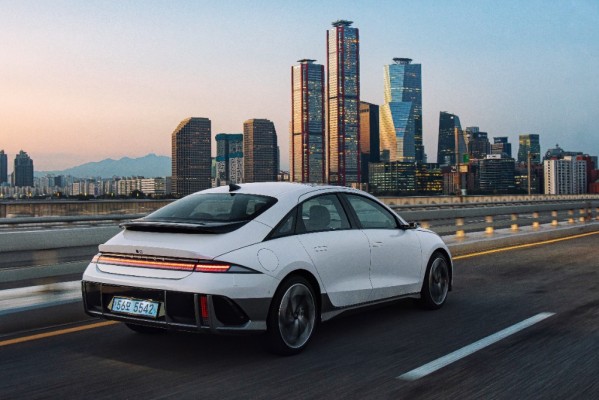 El Hyundai IONIQ 6 alivia la ansiedad por la autonomía con 614 kilómetros por carga