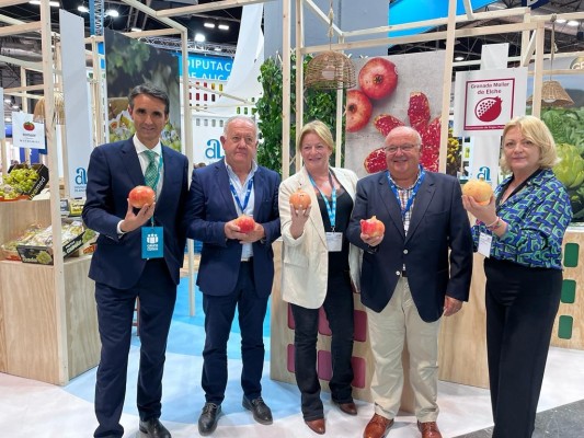 La Diputación de Alicante exhibe la riqueza hortofrutícola de la provincia en la Feria Fruit Attraction de Madrid 