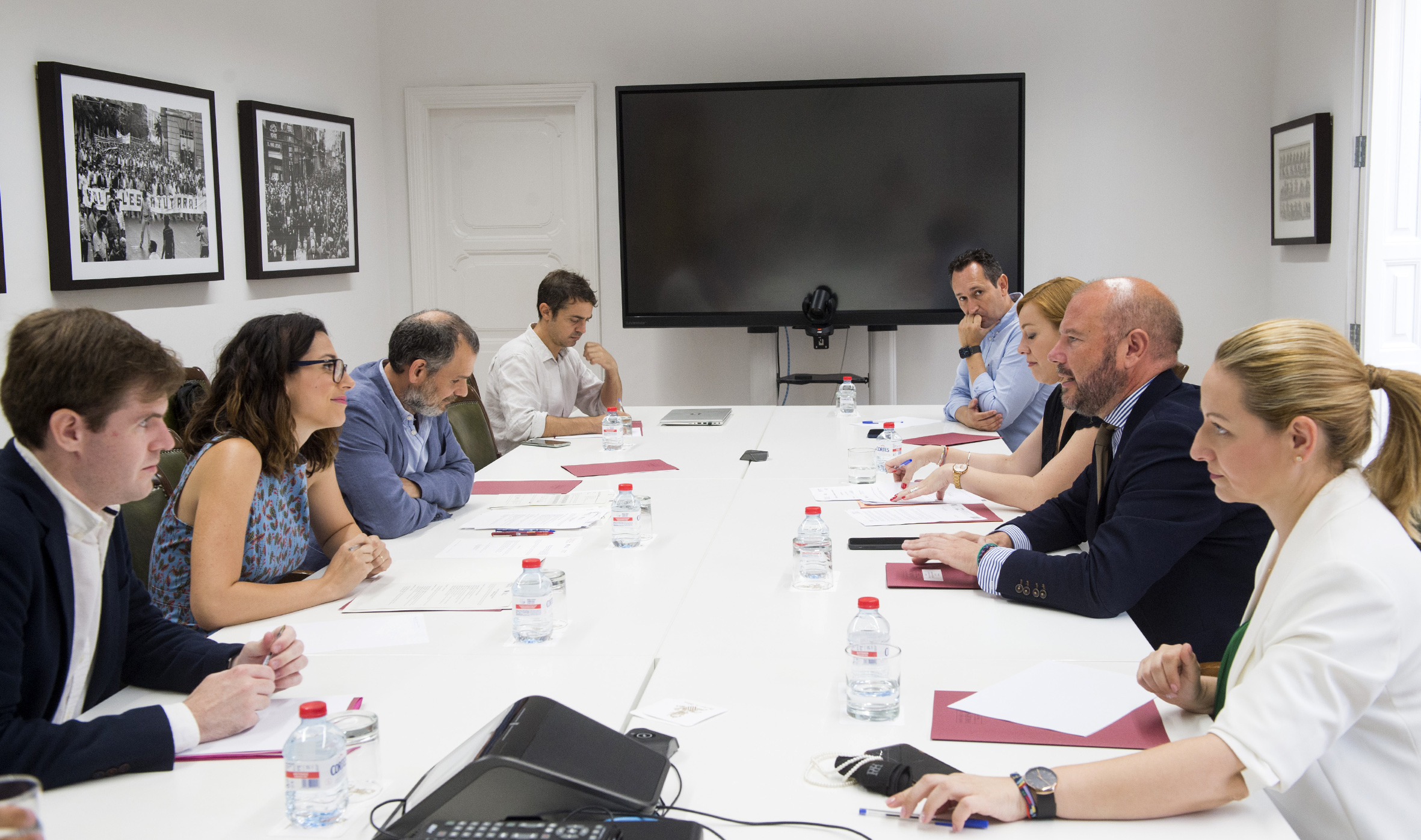Reunión en la que participaron Aitana Mas y Toni Gaspar. Foto: Diputació de València - 
