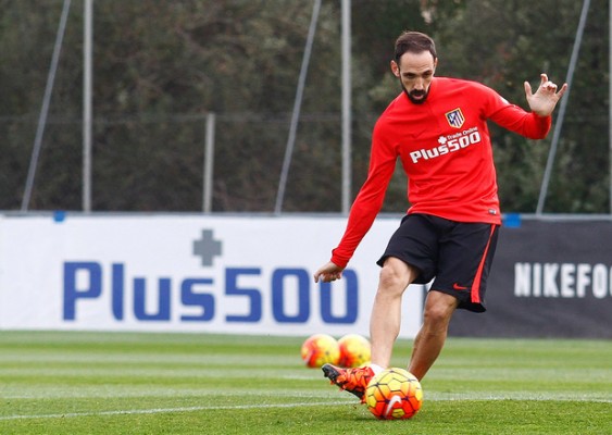 Juanfran, unas tres semanas de baja por una lesión muscular de grado dos