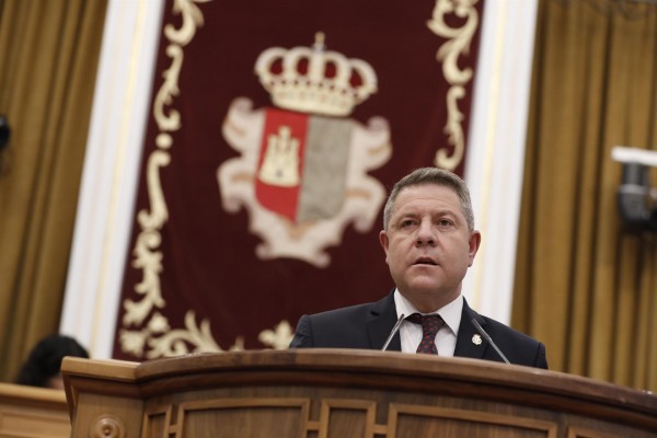 Page anuncia rebajas en la cuota del IRPF para rentas inferiores a 30.000 euros