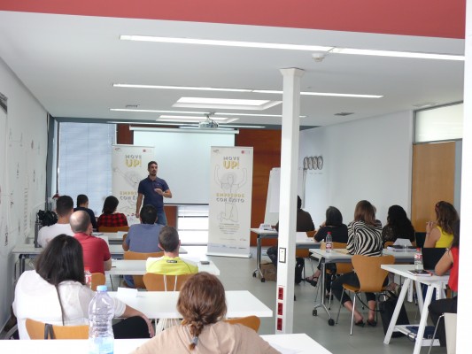 El CEO de Cuatroochenta lleva su experiencia empresarial a los emprendedores de 'Move Up!'